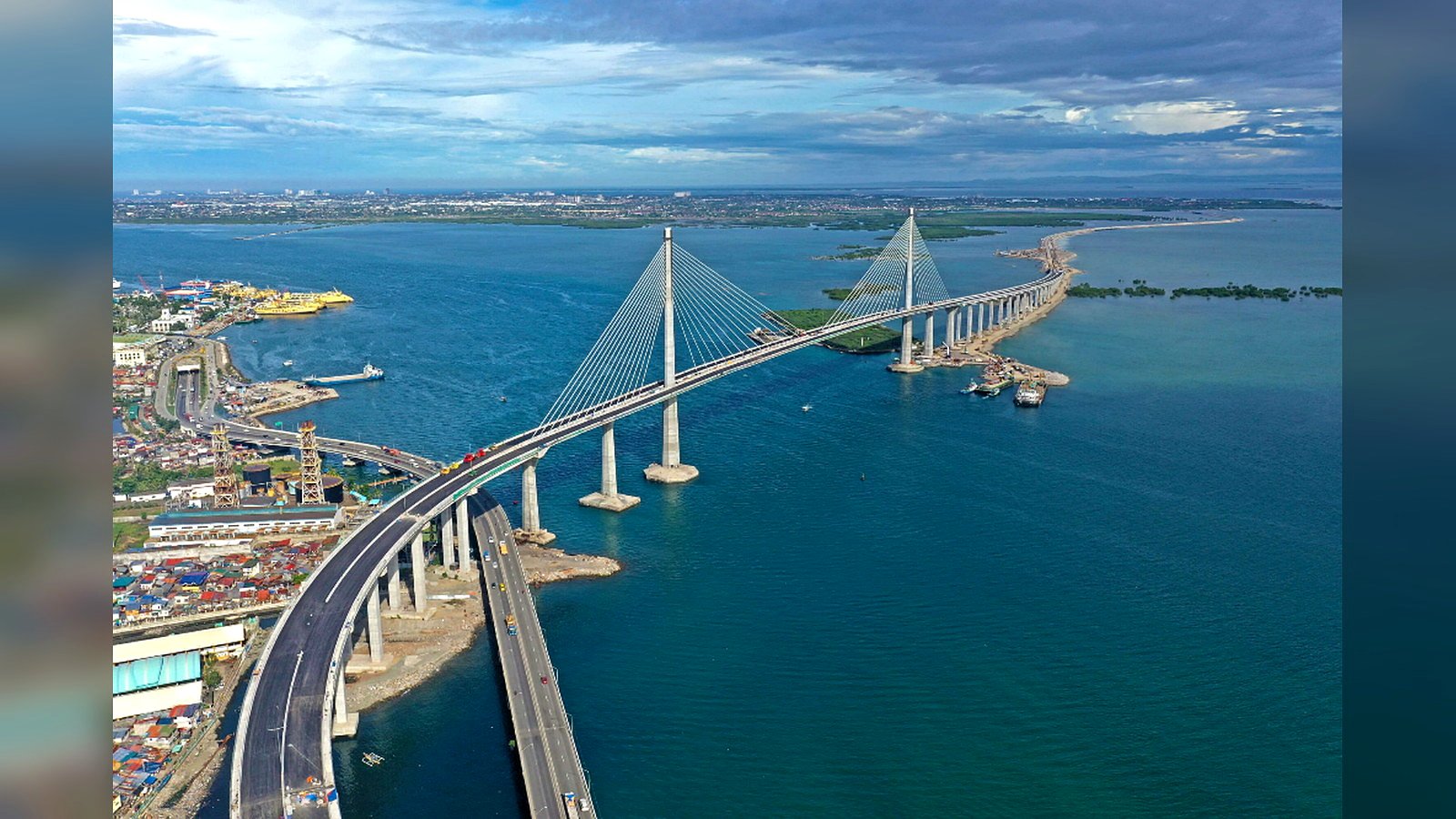 User-supplied aerial photograph of CCLEX and Cebu’s coastal approach, used as infrastructure context for the South Road Properties growth corridor.
